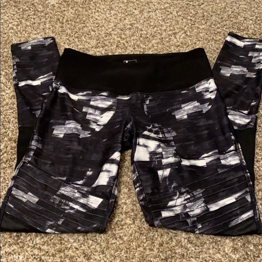 Mondetta Women’s Yoga Pants
